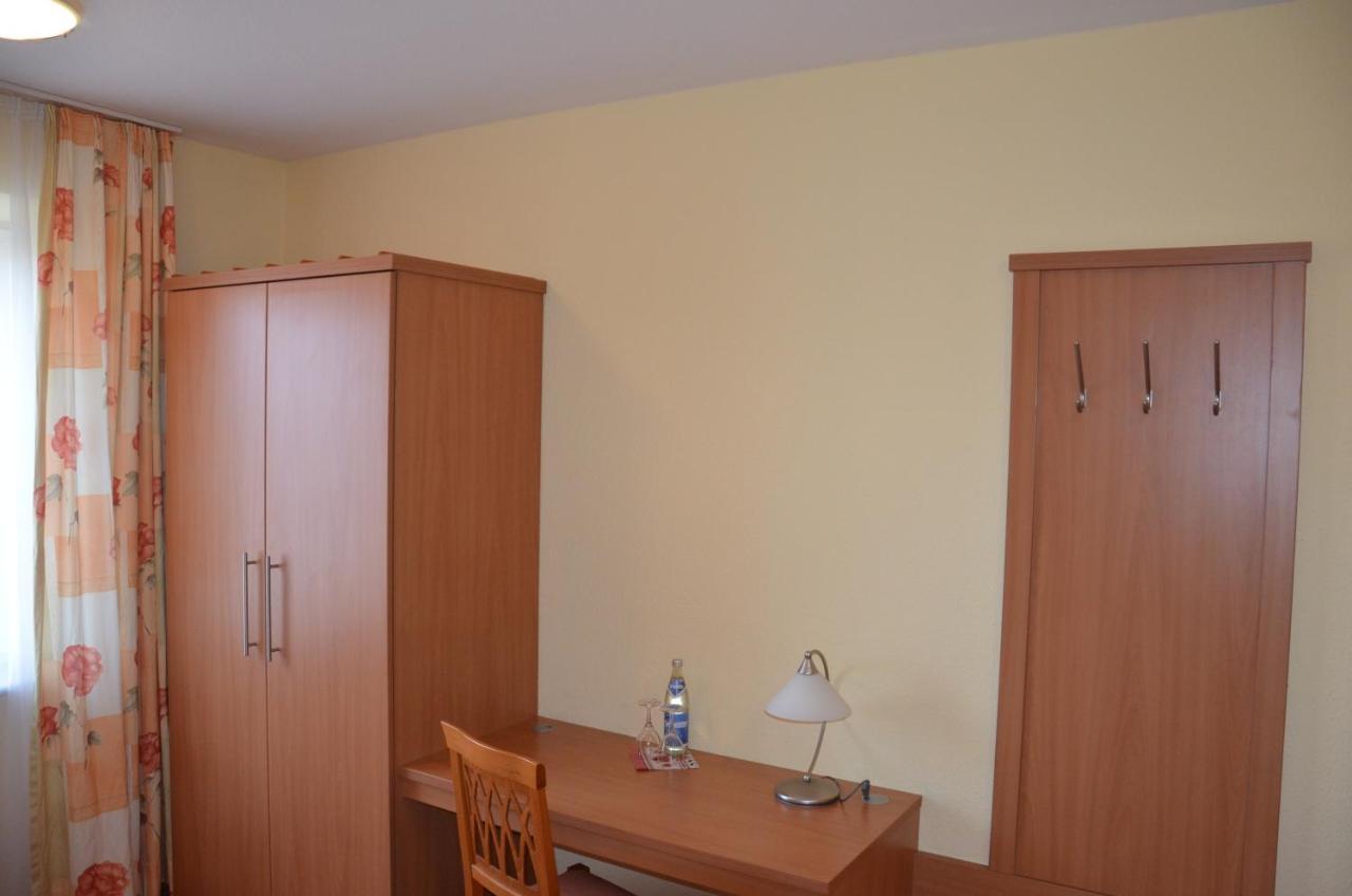 Gasthof Hirsch Betzigau Room photo