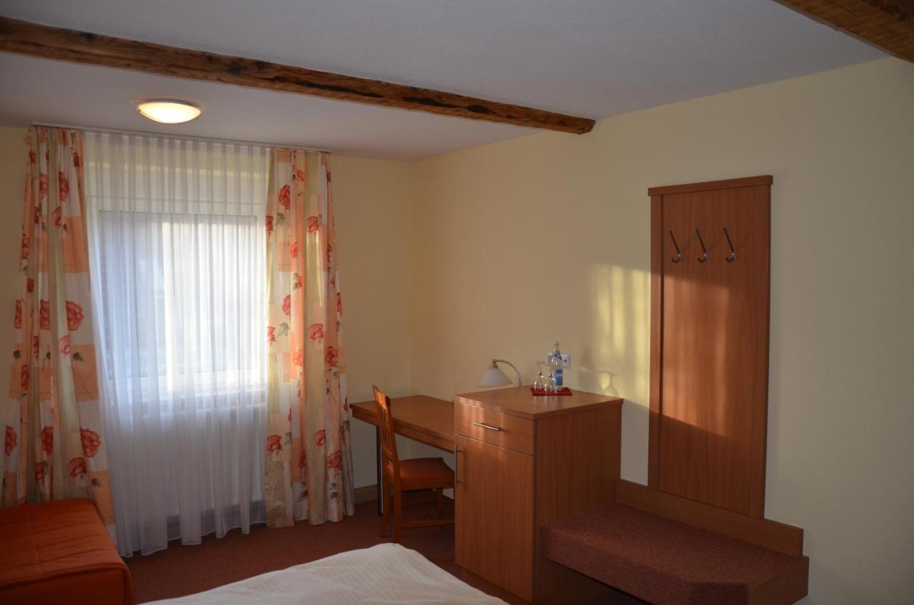 Gasthof Hirsch Betzigau Room photo